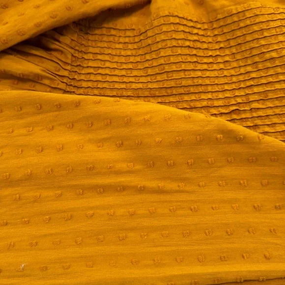 J. Jill Pleated Swiss Dot Cotton Top (PM) - Picture 7 of 10